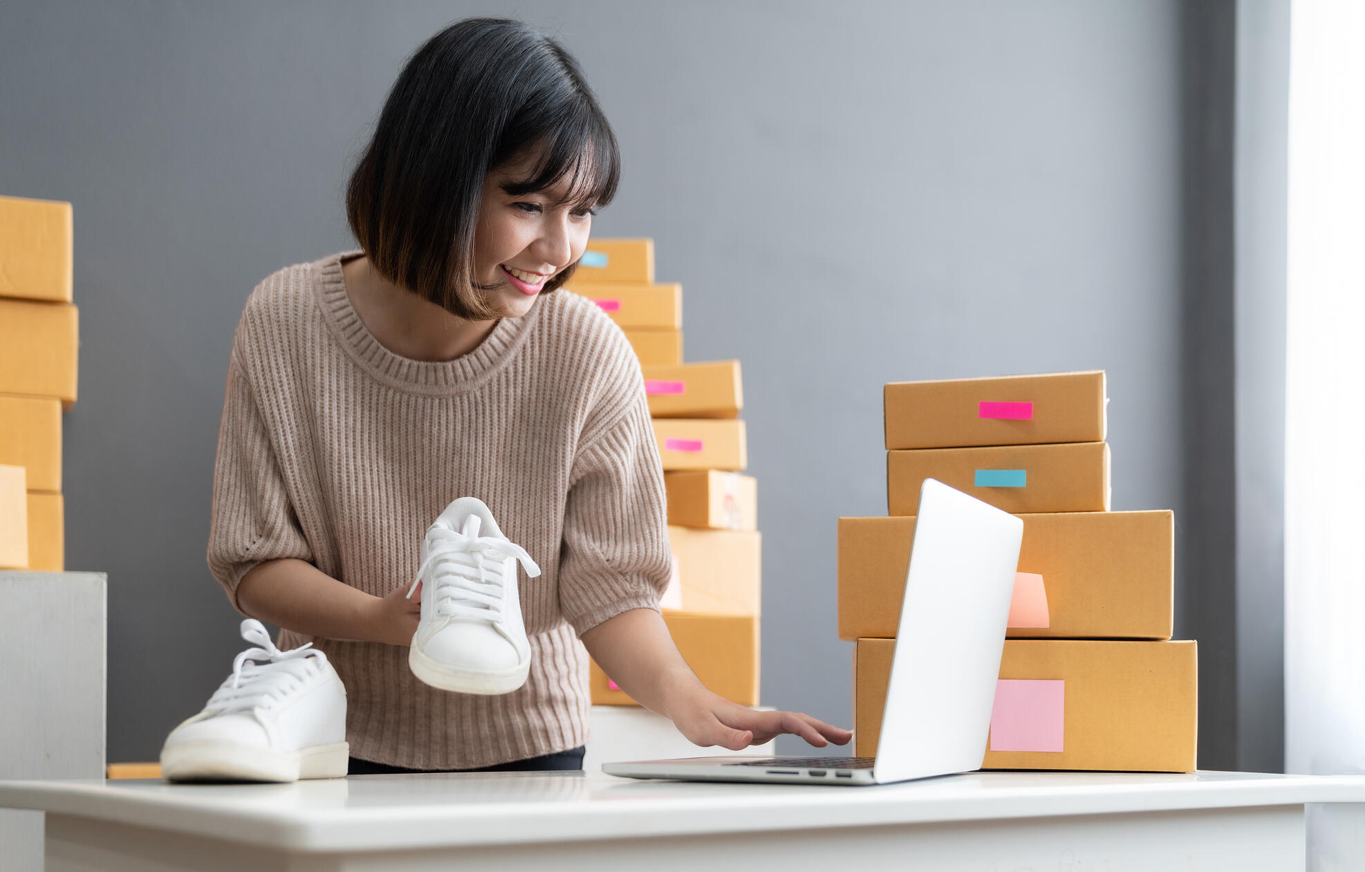 Steps to Determine Whether Drop Shipping Is Right for You