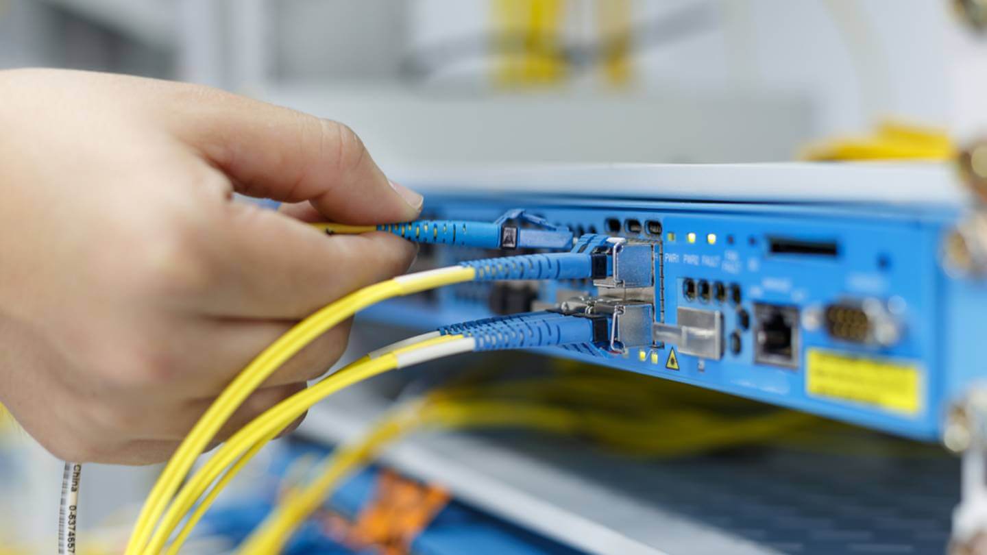 What to choose for you Business? Fiber or Cable Internet?